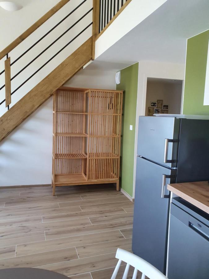 Gite La Buissonniere Villemoirieu Exterior foto
